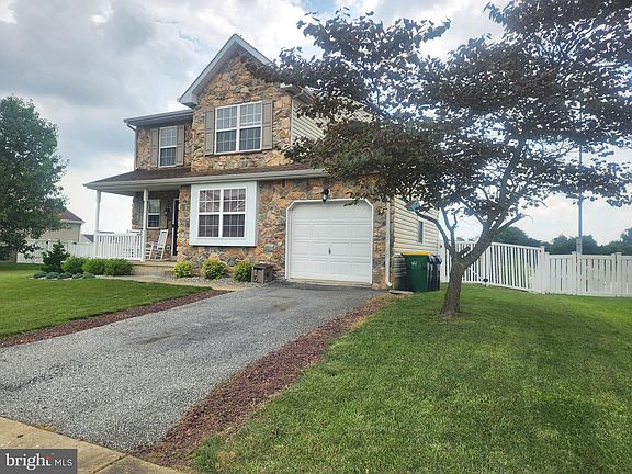 2nd image of 709 Dairy Dr