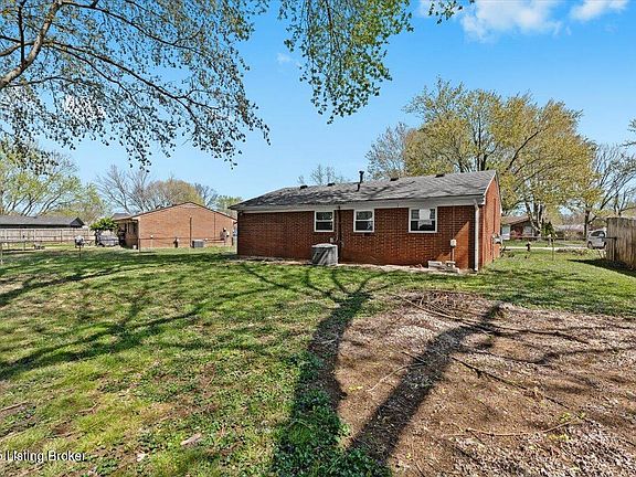 5th image of 10802 Millers Ln
