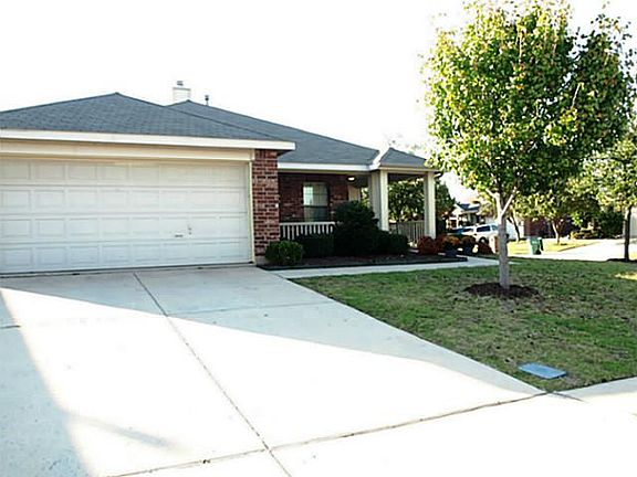 2nd image of 1113 Campbell Dr