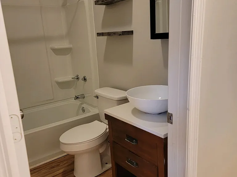 112 Fiske St #C — Photo 11