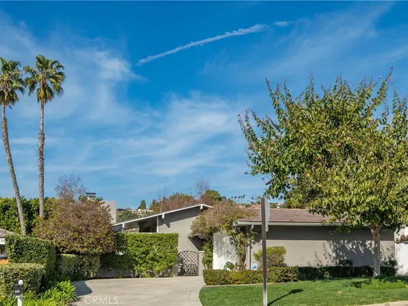 833 Tyburn Rd, Palos Verdes Peninsula, CA 90274