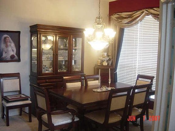 Formal Dining with a dimmer swtich