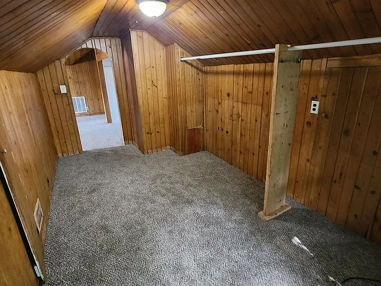 6010 Florence Blvd — Photo 36
