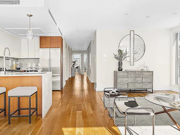 3rd image of 764 Metropolitan Ave #4A
