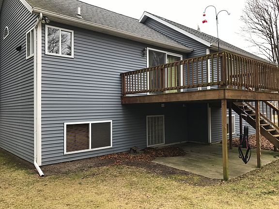 2nd image of 4623 Castle Ct