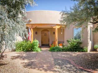 16 Richland Dr, Tijeras, NM 87059