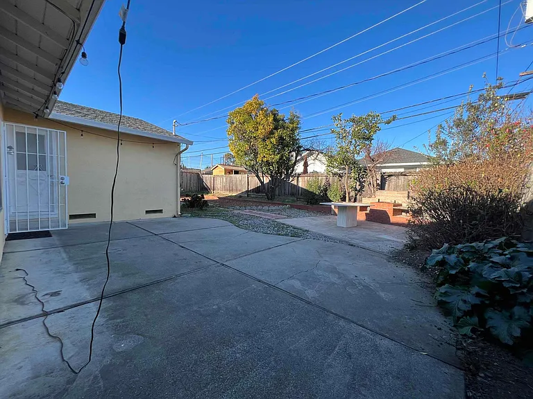 40756 Blacow Rd — Photo 16