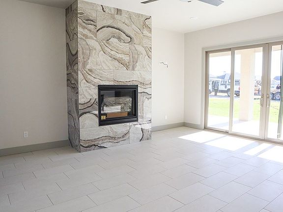 3rd image of 5614 King Mill Dr
