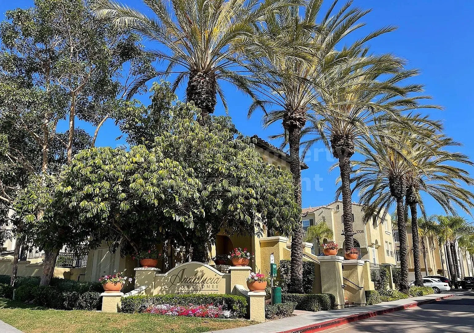 Gorgeous 2 bed / 2.5 bath / 1,202 sqft Townhome in Carmel Valley - Available 11/05 — Photo 1