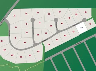 22 Sienna Ct, Dix Hills, NY 11746