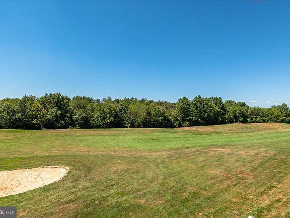 3rd image of 42963 Golf View Dr