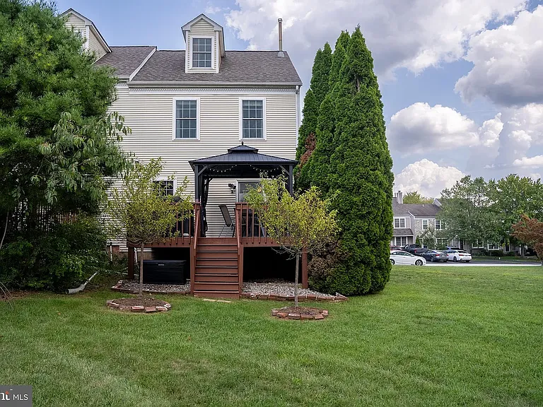 625 Longwood Rd #625 — Photo 28