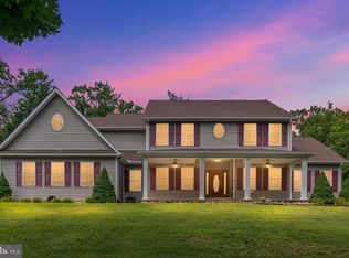 228 Mercys Dr, Middletown, VA 22645