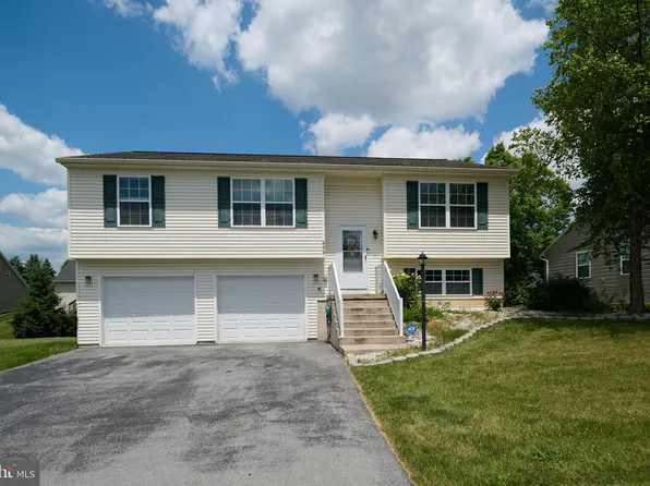 259 Gwenedd Ln, Pleasant Gap, PA 16823