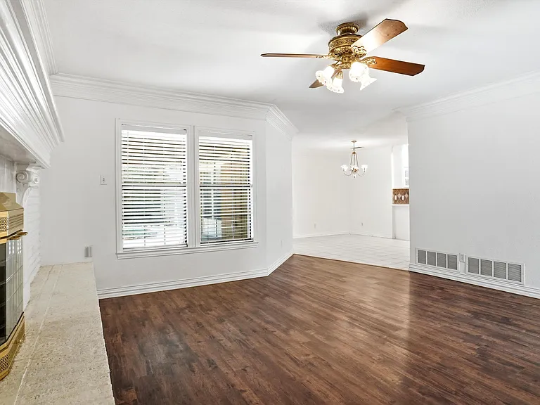 1812 Kynette Dr — Photo 5