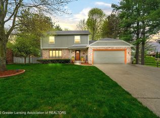 839 Spring Mill Dr, Haslett, MI 48840