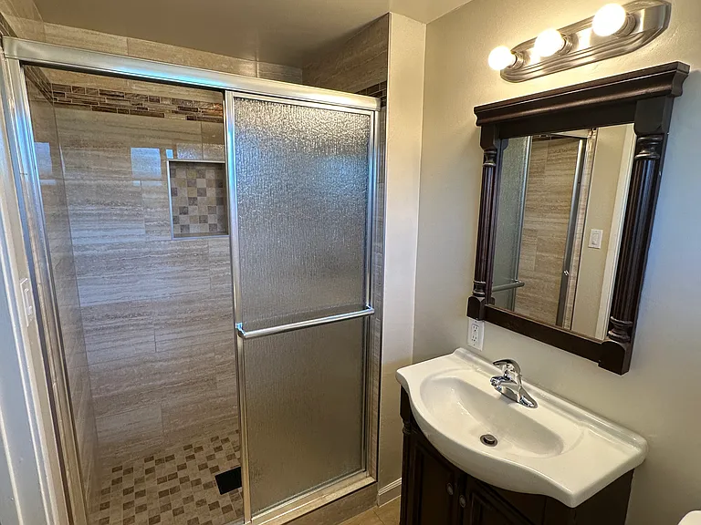 796 Lakehaven Dr — Photo 14