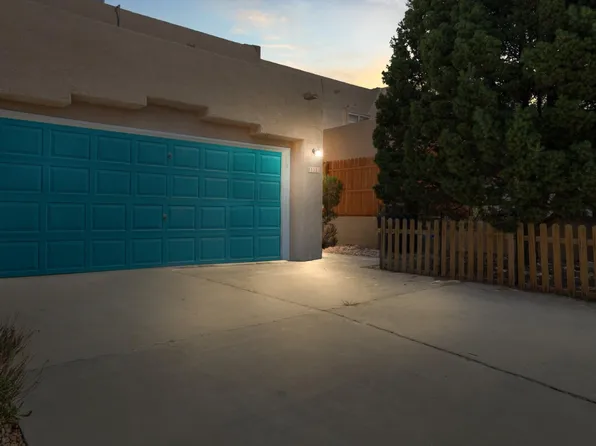 11323 Campo Del Oso Ave NE, Albuquerque, NM 87123