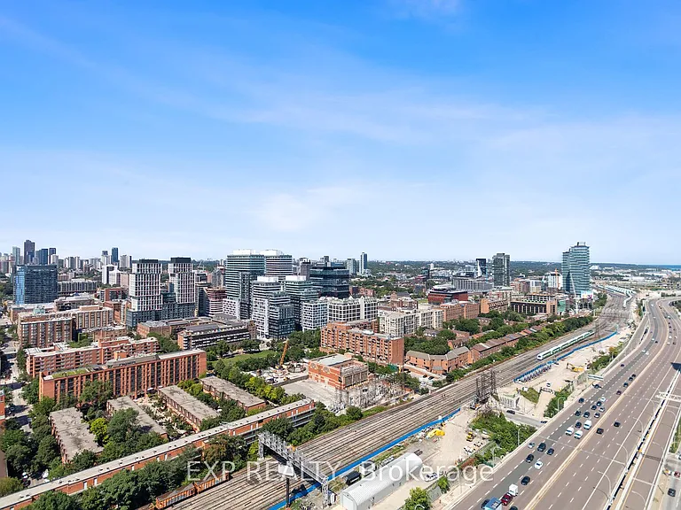 20 Richardson St #2710 — Photo 30