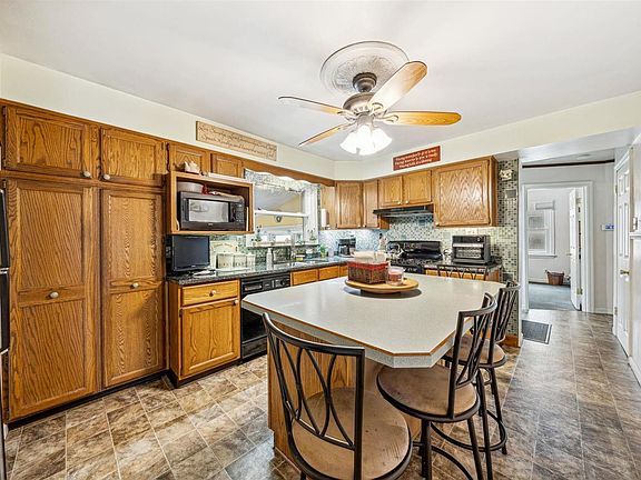 2nd image of 4333 Herbert Ave