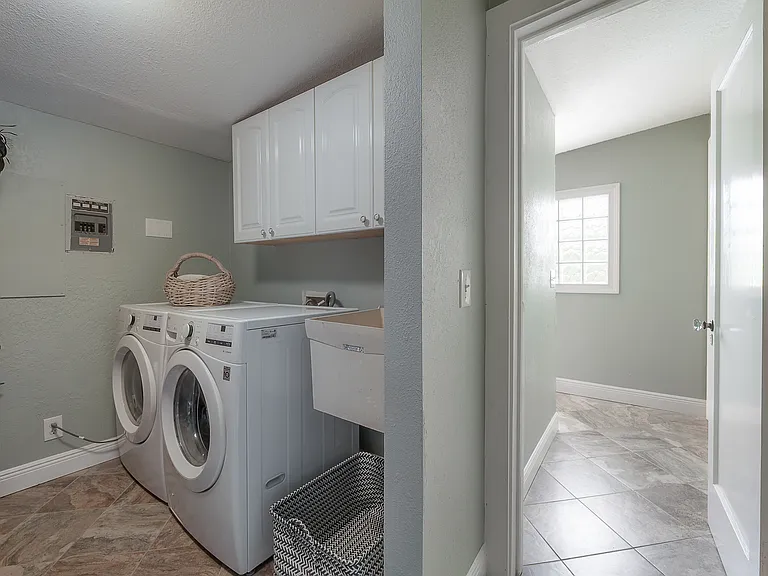 1109 E Patterson St — Photo 34