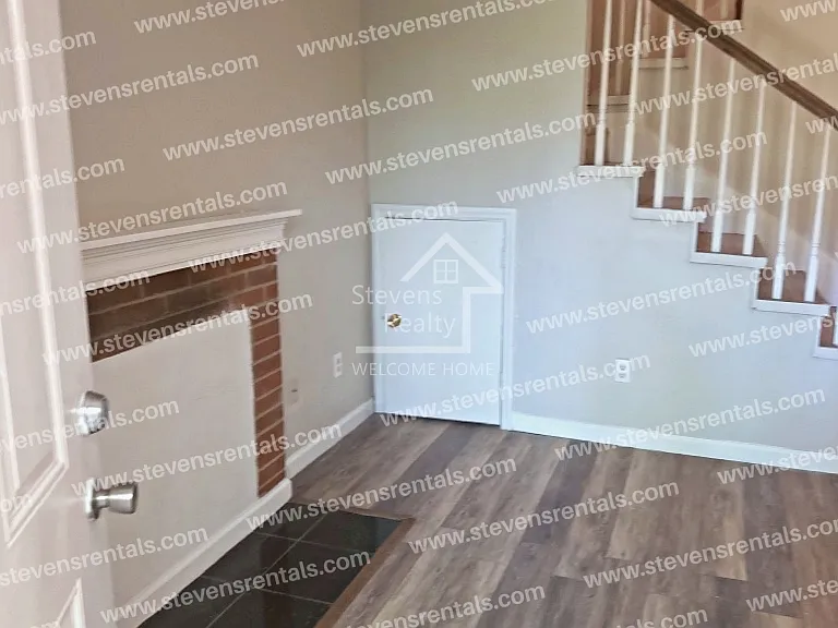 4149 Willard Dr — Photo 21
