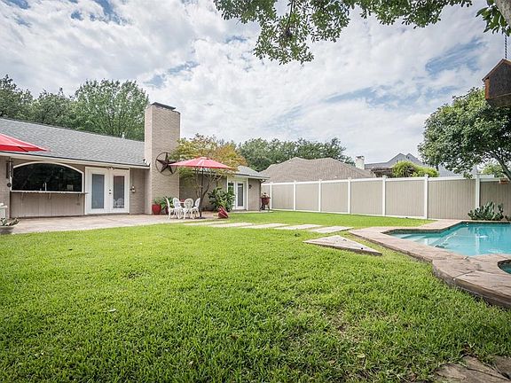 2nd image of 7251 Brennans Dr