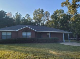 602 Tower Ln, Lufkin, TX 75901
