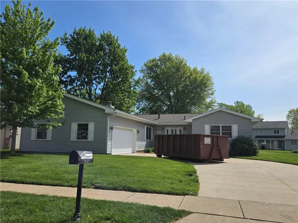 4632 Dogwood Ct, Decatur, IL 62526