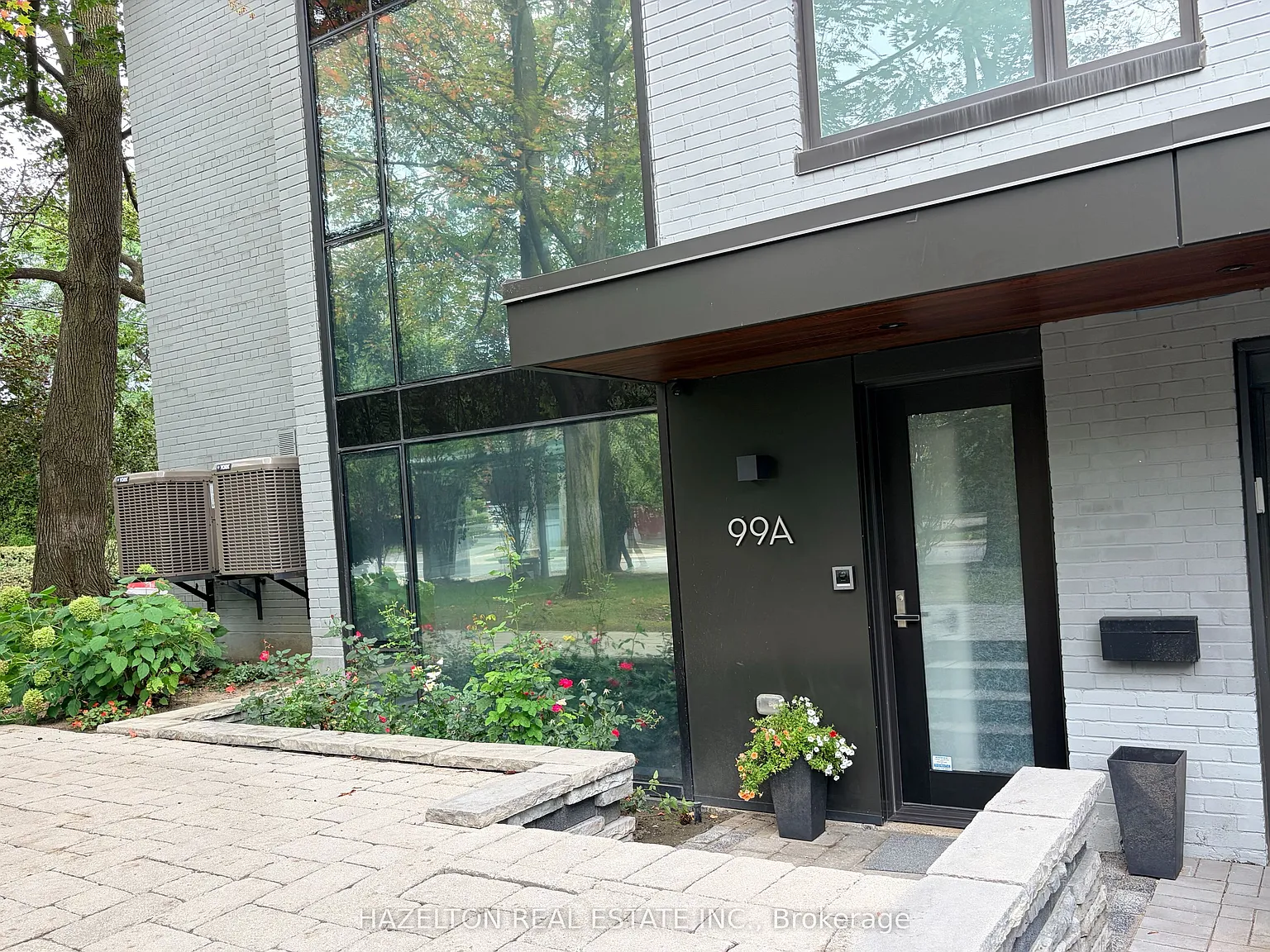 4 bed, $8,400 — Photo 1