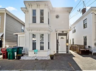 15 Harrison St, Lowell, MA 01852