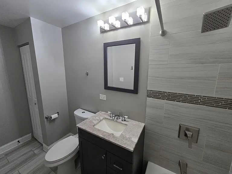 520 Hill Dr #304 — Photo 10