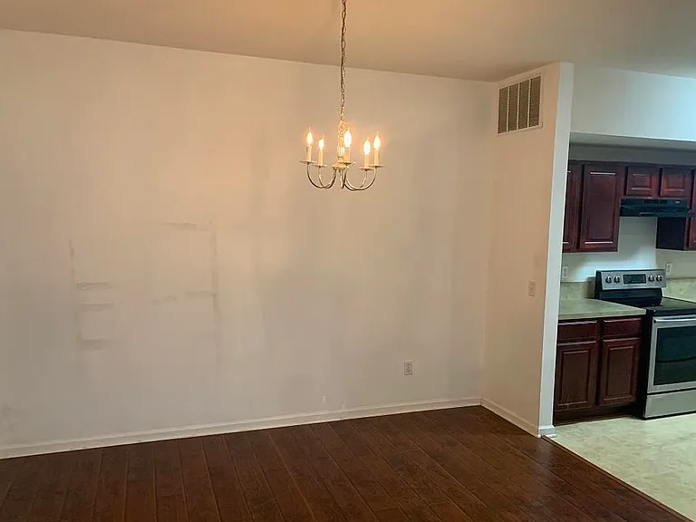 3631 Kirkpatrick Cir #6 — Photo 2