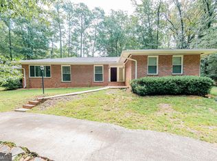 1731 Twin Pines Dr, Macon, GA 31211