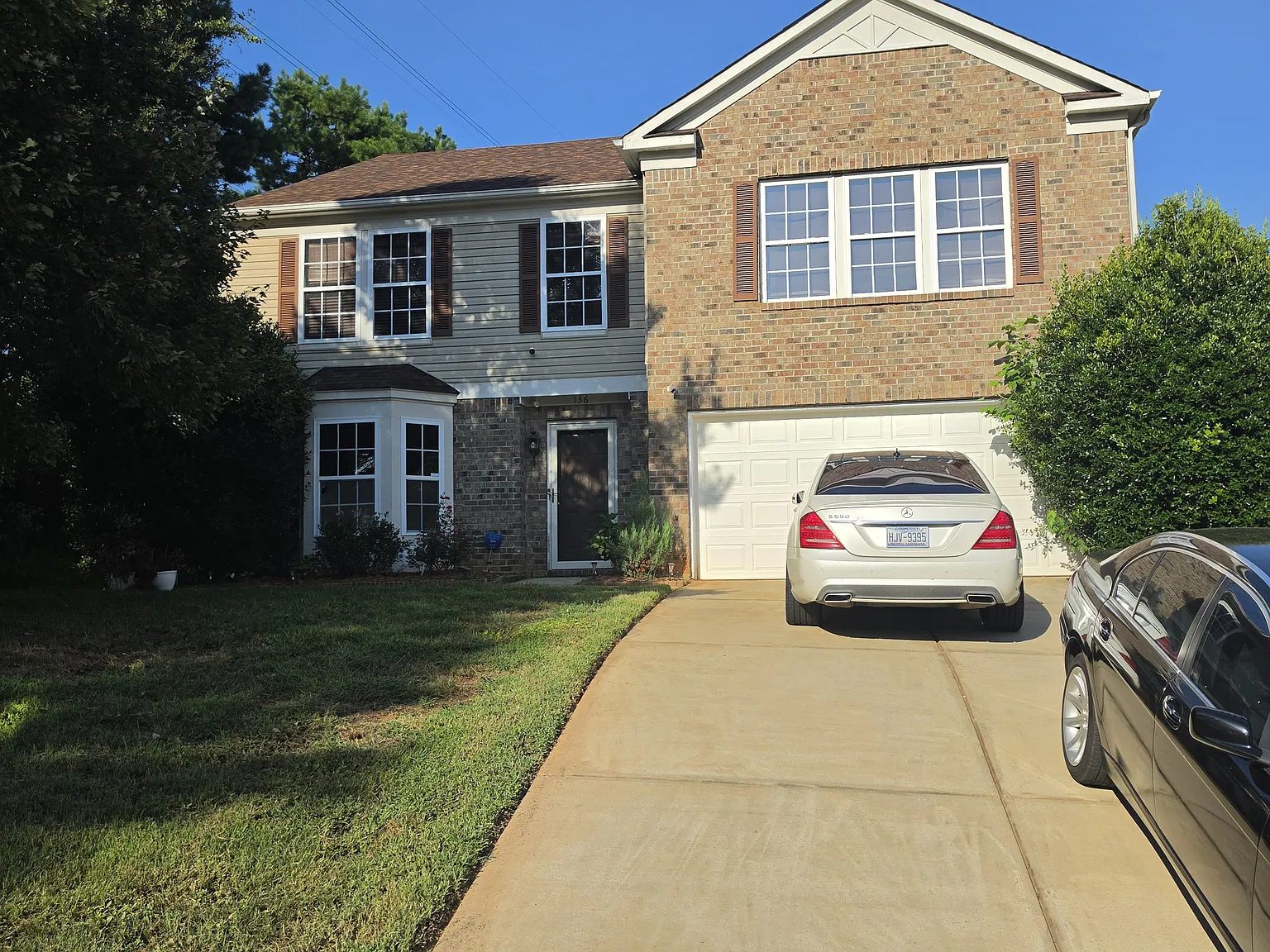 5 bed, 3000 sqft, $1,000 — Photo 3