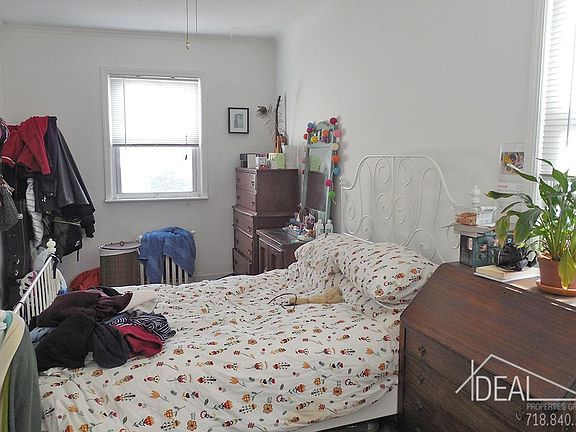 2nd image of 5 E 2nd St #00000
