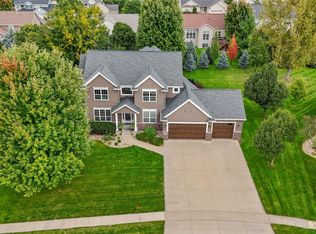 2350 Timber Creek Dr, Marion, IA 52302