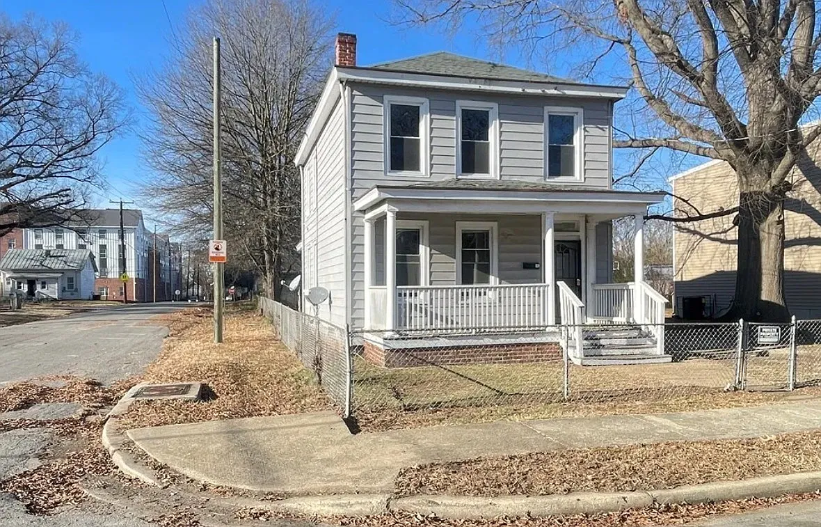 4 bed, 1568 sqft, $2,395 — Photo 1