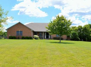 728 Harbor Dr, Lebanon, OH 45036