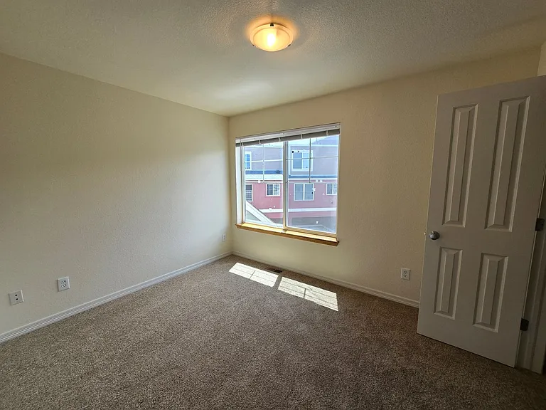 1001 Laramie Blvd #15-E — Photo 18