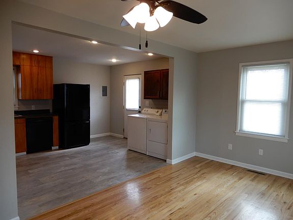 4th image of 580 Deborah Dr