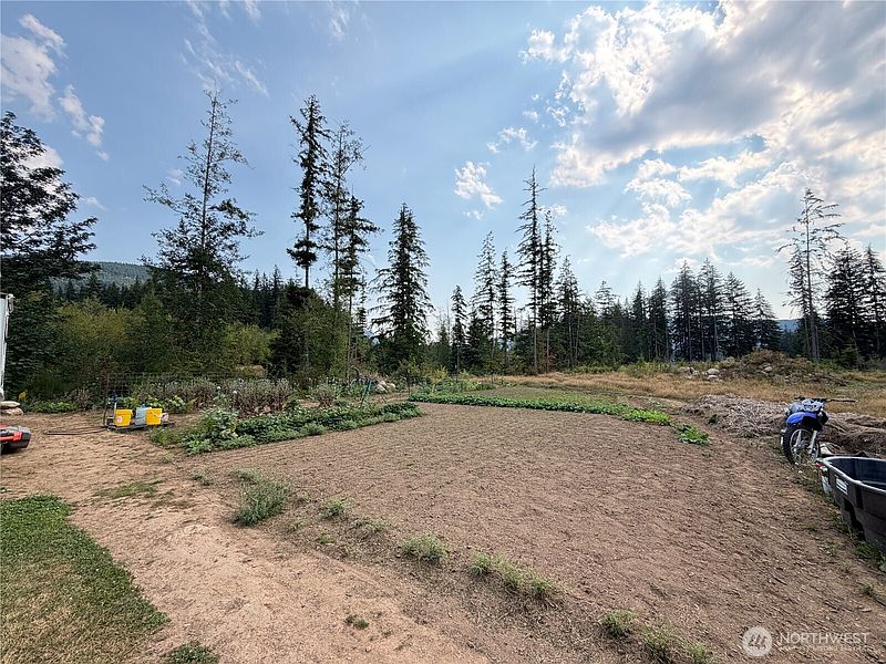 3rd image of 6485 S Pass Road