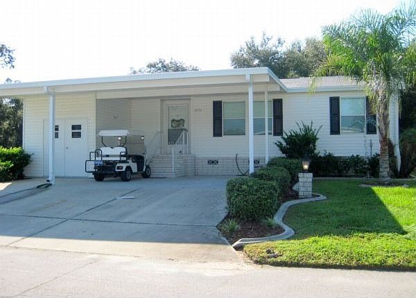 Home for Sale in Leesburg, FL $59,900