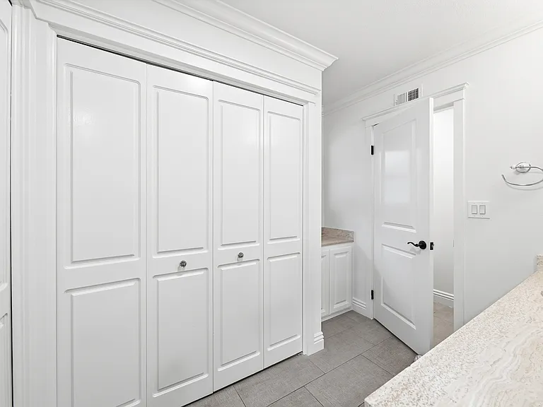 1970 Pelican Pl — Photo 3
