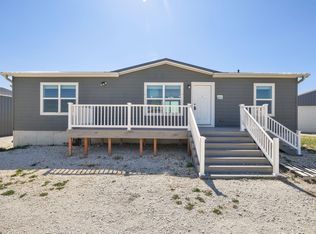 7755 N Prosser Ave, Juniata, NE 68955