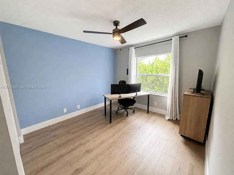 12484 SW 1st St — Photo 38