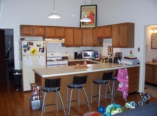 701 S Laflin Street #Second Floor, Chicago, IL 60607