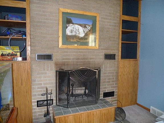 4th image of 164 Ann St