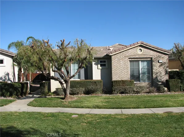 8211 Triplett Ln, Hemet, CA 92545