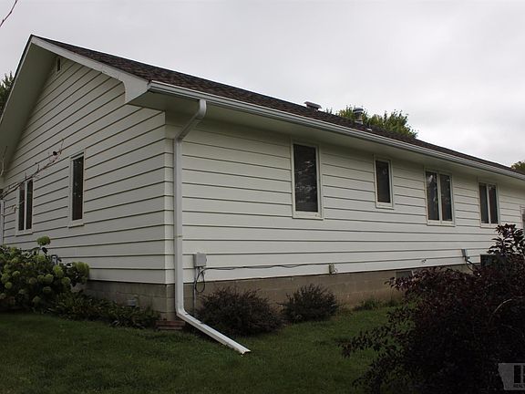 4th image of 1409 Avenue K